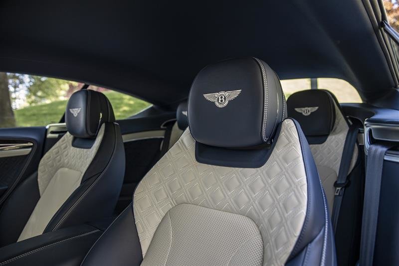 Used 2020 Sequin Blue Bentley  image 21
