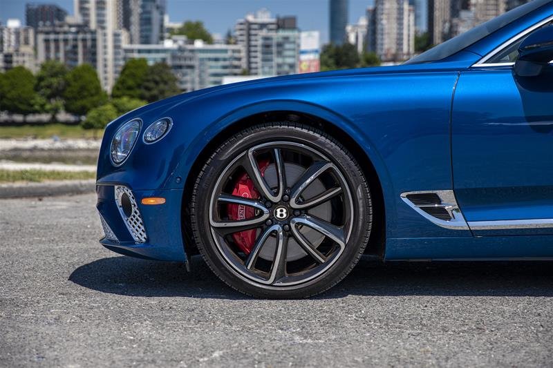 Used 2020 Sequin Blue Bentley  image 7