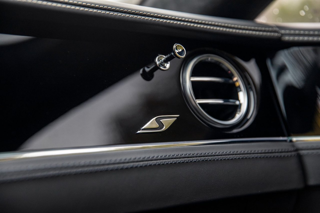 New 2023 British Racing Green 4 (Solid) Bentley CONTINENTAL GT S image 25