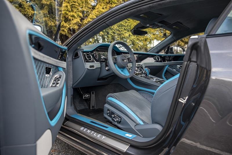 New 2023 Magnetic Bentley CONTINENTAL GT W12 MULLINER image 14