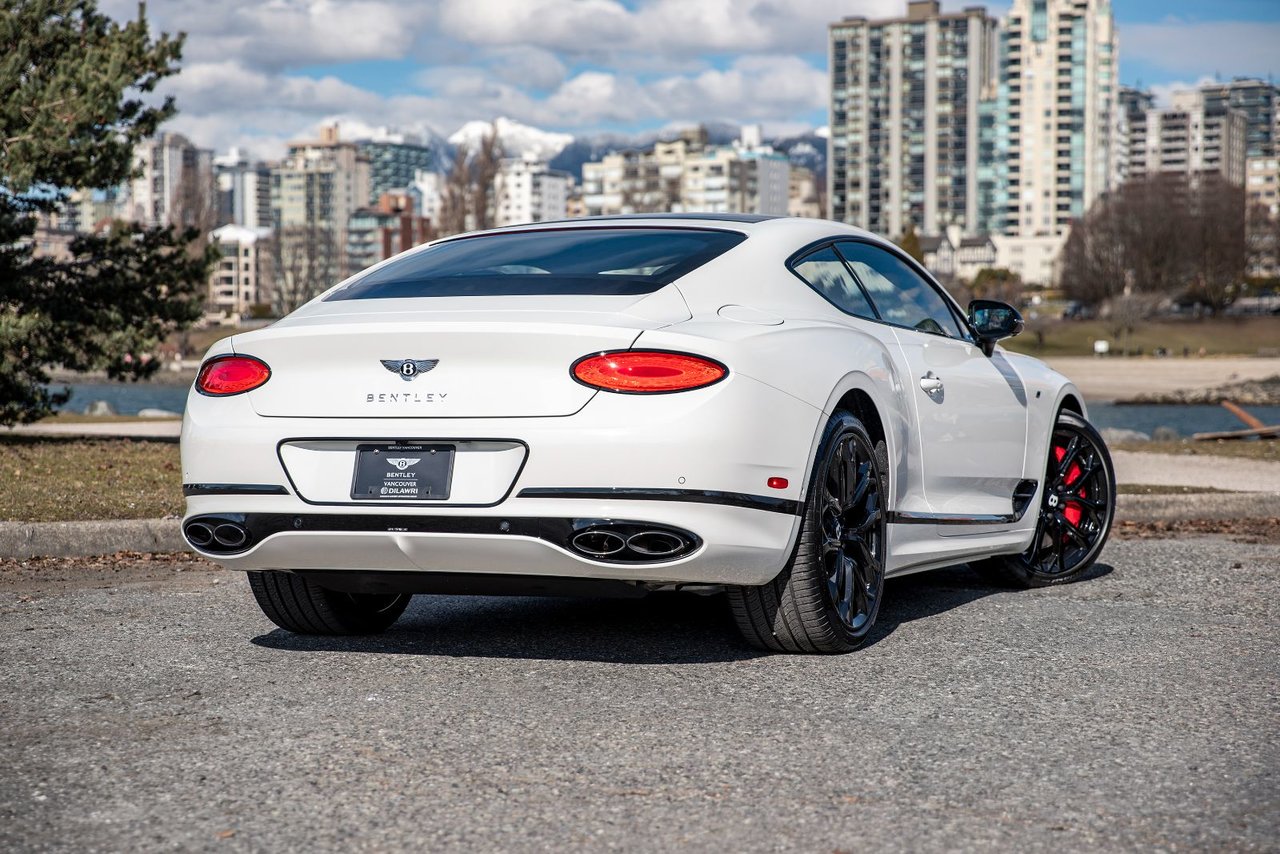 New 2023 Glacier White (Solid) Bentley CONTINENTAL GT S image 21