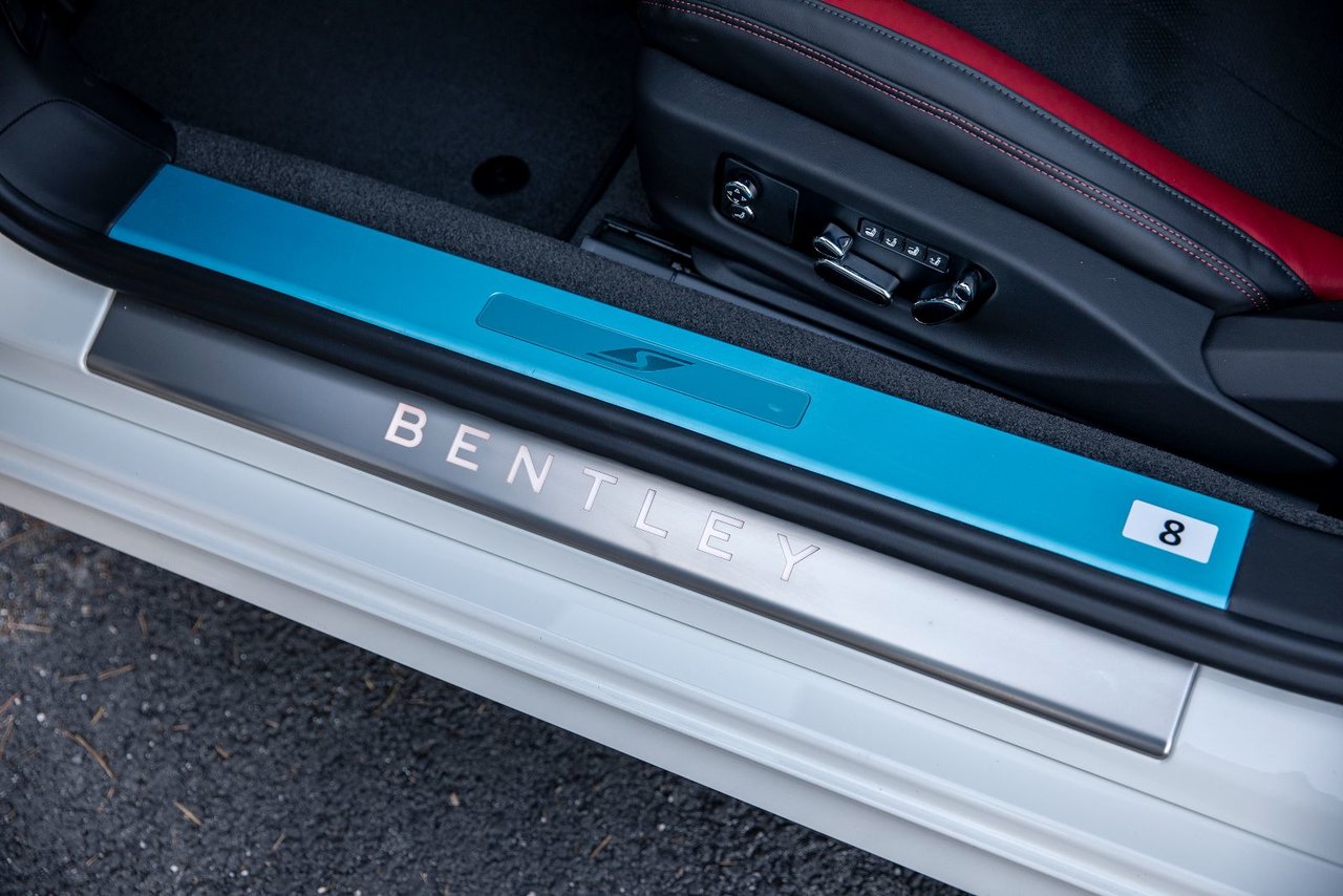 New 2023 Glacier White (Solid) Bentley CONTINENTAL GT S image 37