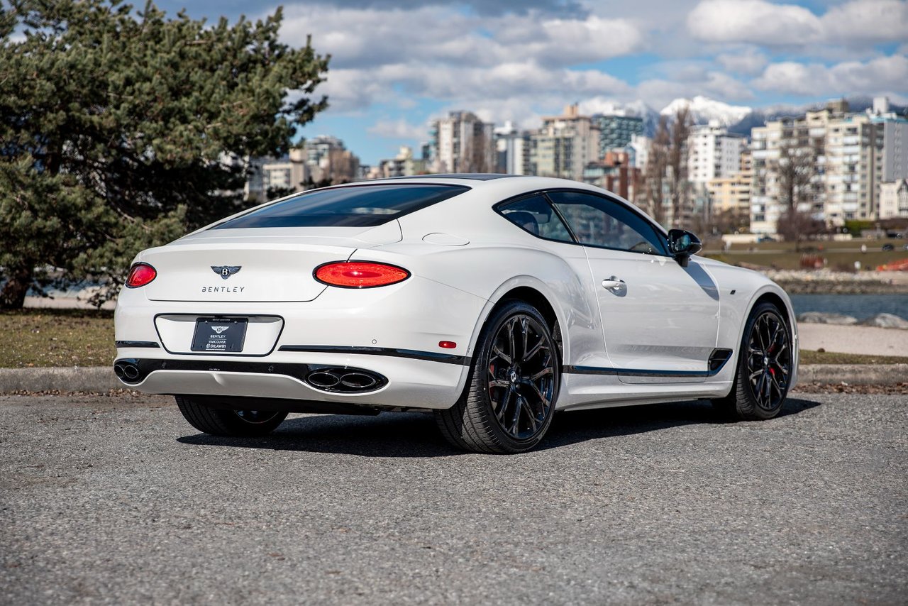 New 2023 Glacier White (Solid) Bentley CONTINENTAL GT S image 19