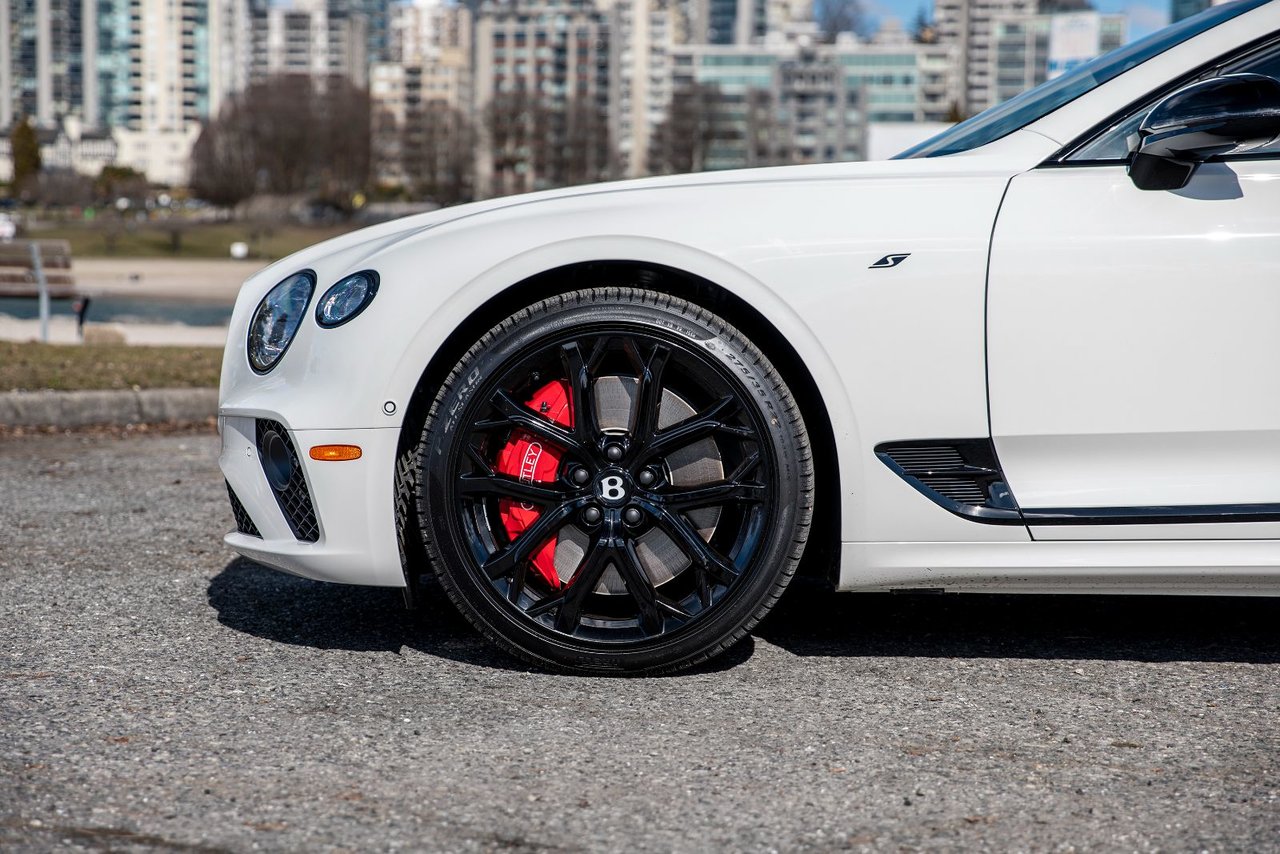 New 2023 Glacier White (Solid) Bentley CONTINENTAL GT S image 10