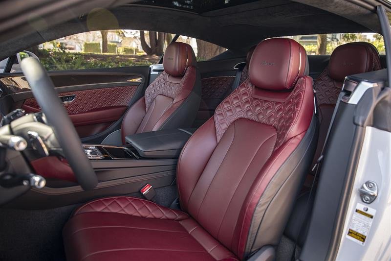 New 2023 Ice Bentley CONTINENTAL GT AZURE image 21