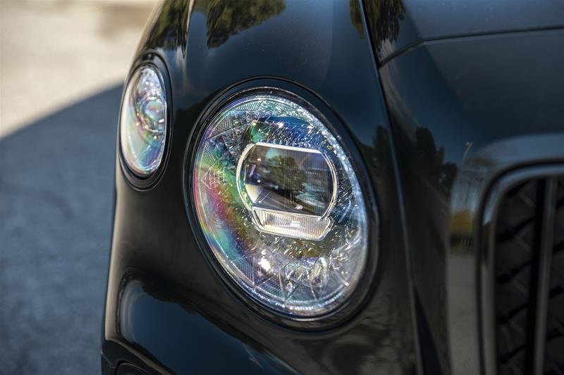 New 2023 Midnight Emerald Bentley FLYING SPUR W12 MULLINER image 4