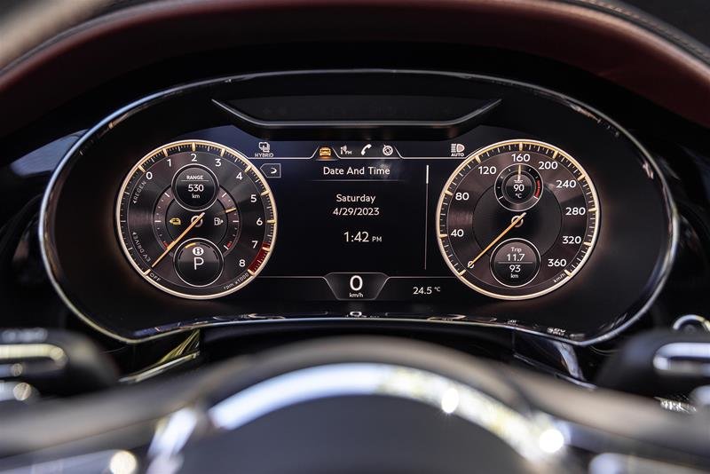 Used 2023 Black Velvet Bentley Hybrid Azure image 14