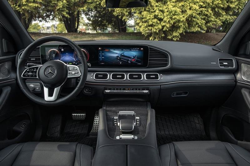 Used 2022 Black Mercedes-Benz 4MATIC SUV image 19