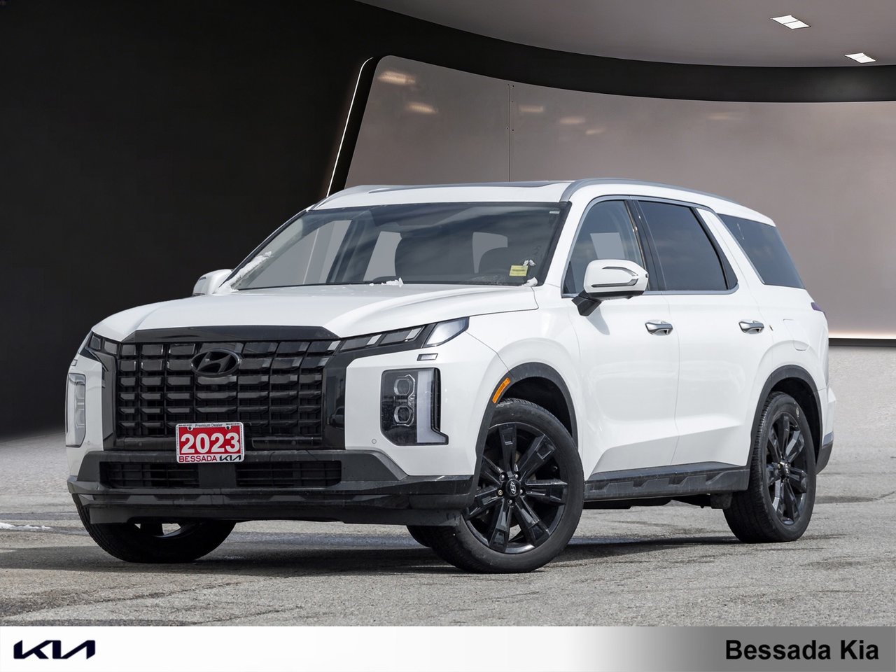 2023 Hyundai Palisade Urban AWD with 7 Passenger Seating