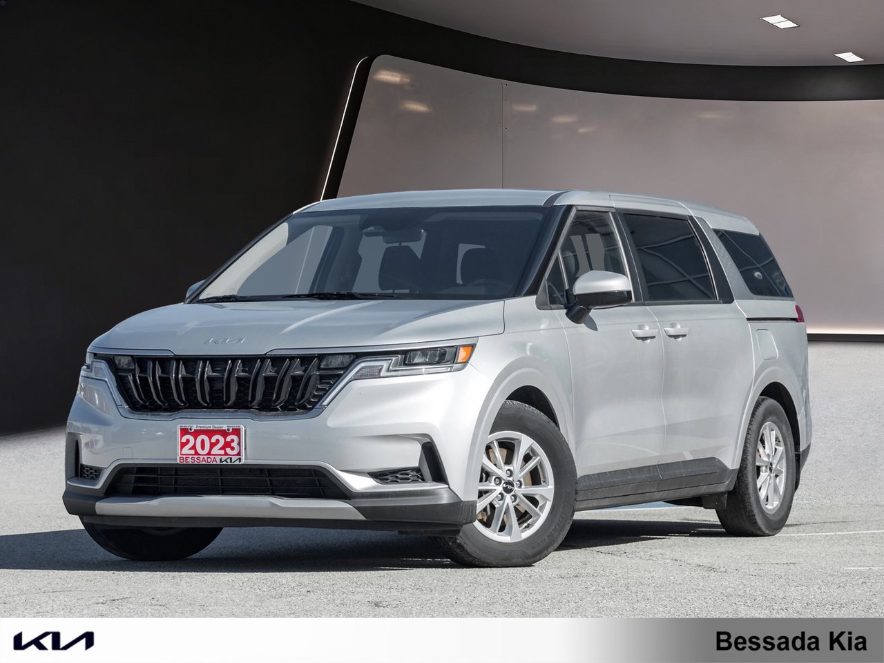 2023 Kia Carnival LX FWD