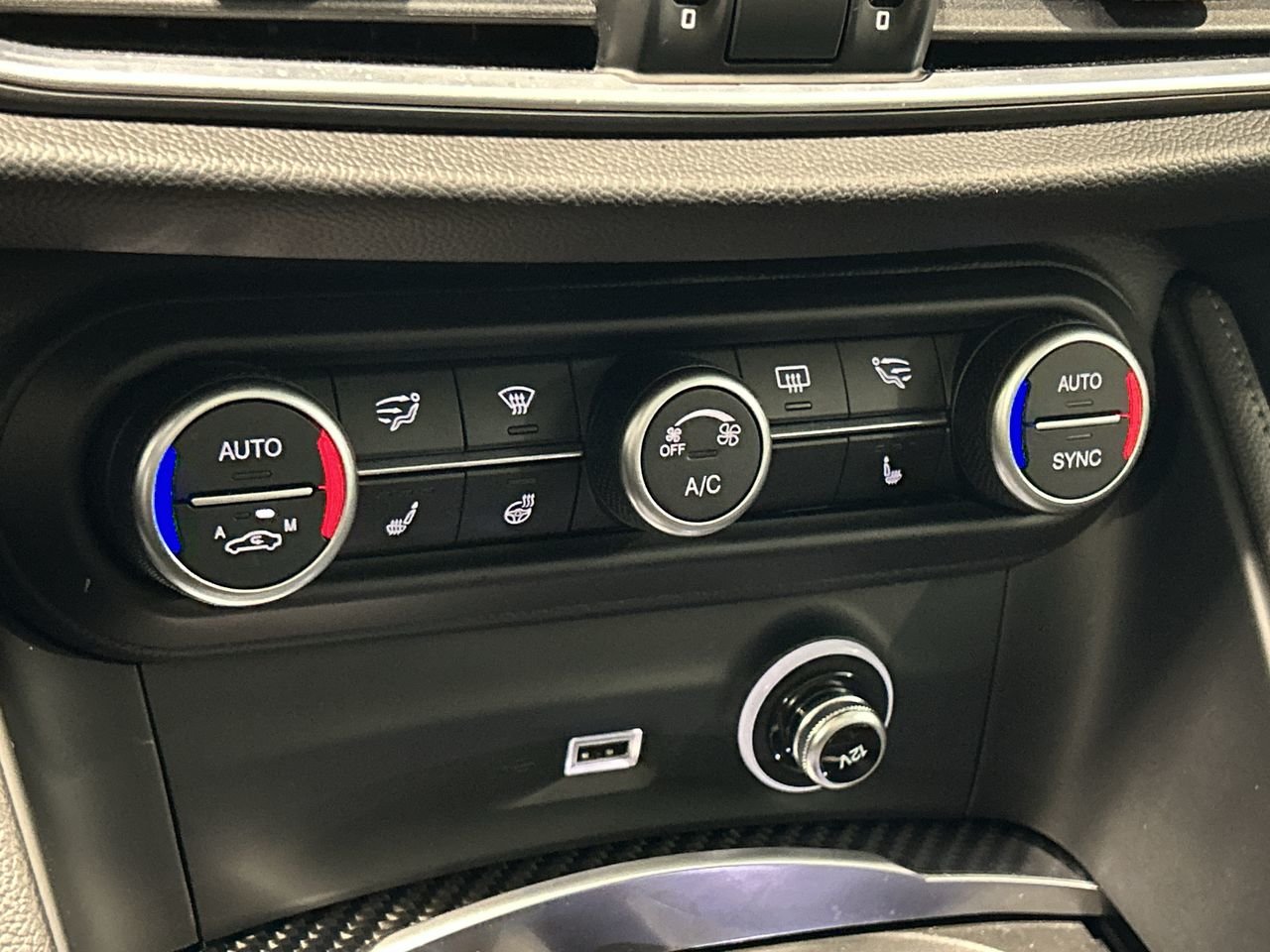 2019 Alfa Romeo Stelvio Ti AWD | Driver Assistance Static Package, Toronto, Cash