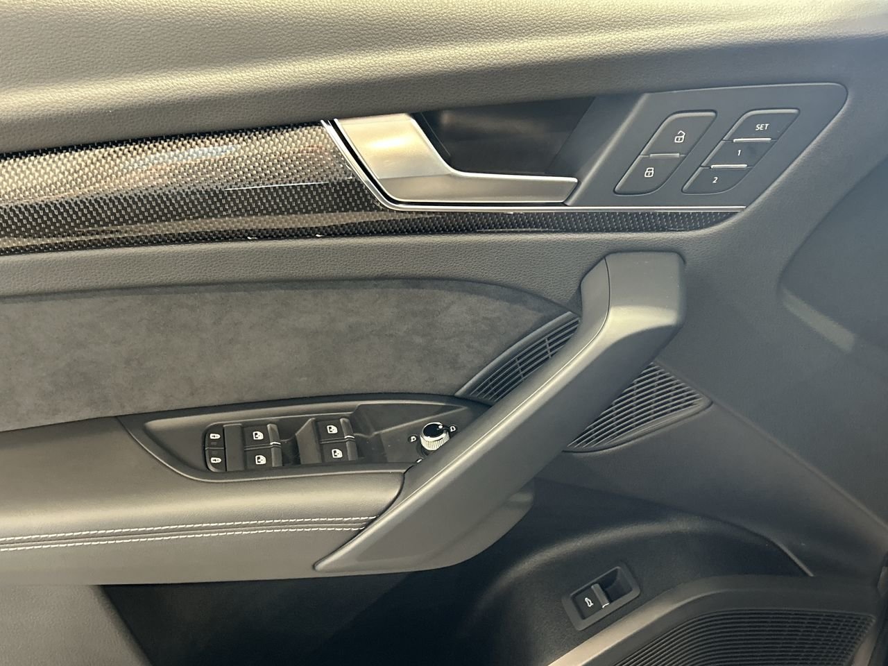 2024 Audi SQ5 Sportback Technik 3.0 TFSI quattro, Toronto, Cash