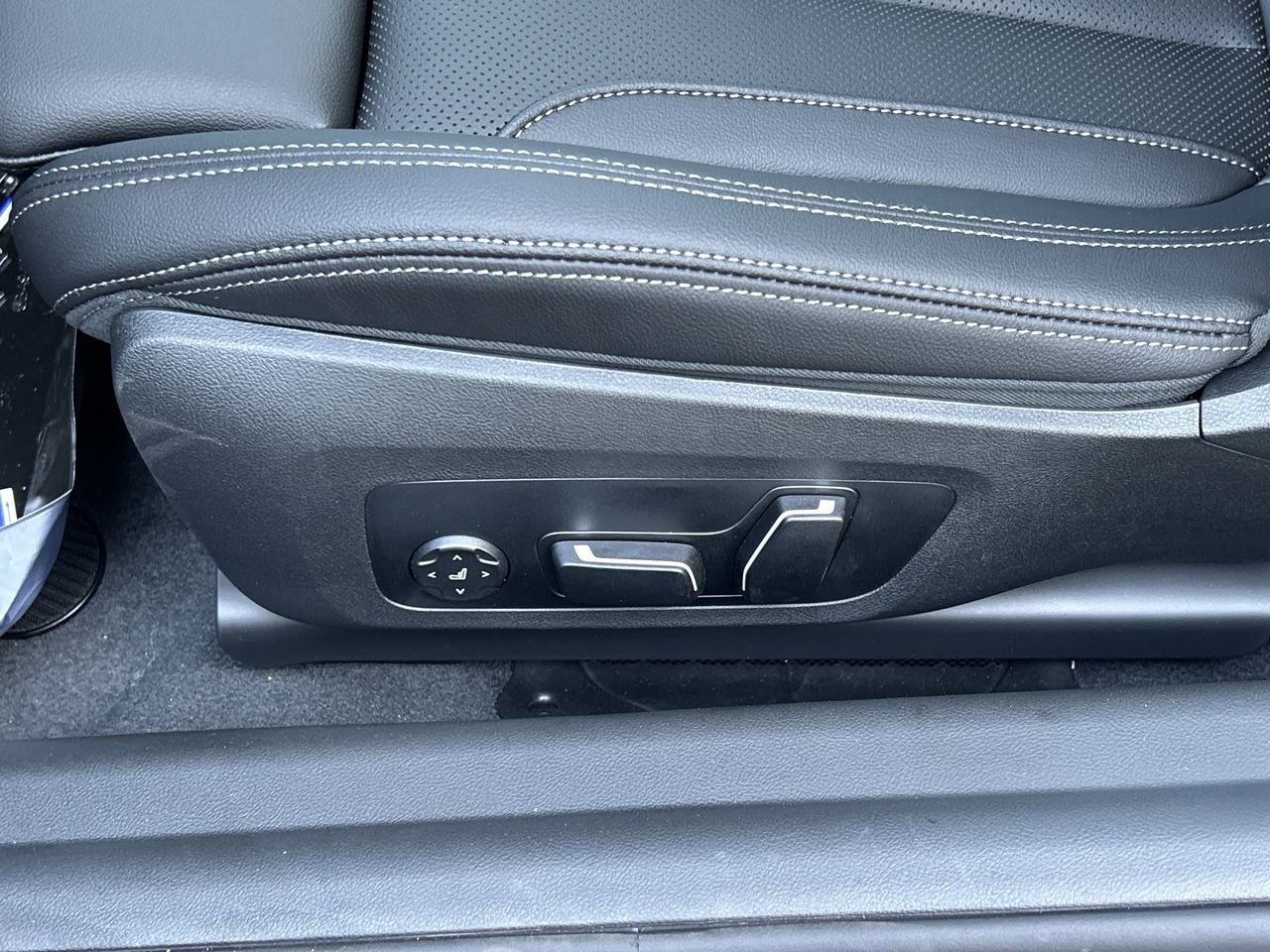 2025 BMW 2 series Coupe M240i xDrive, Toronto, Cash