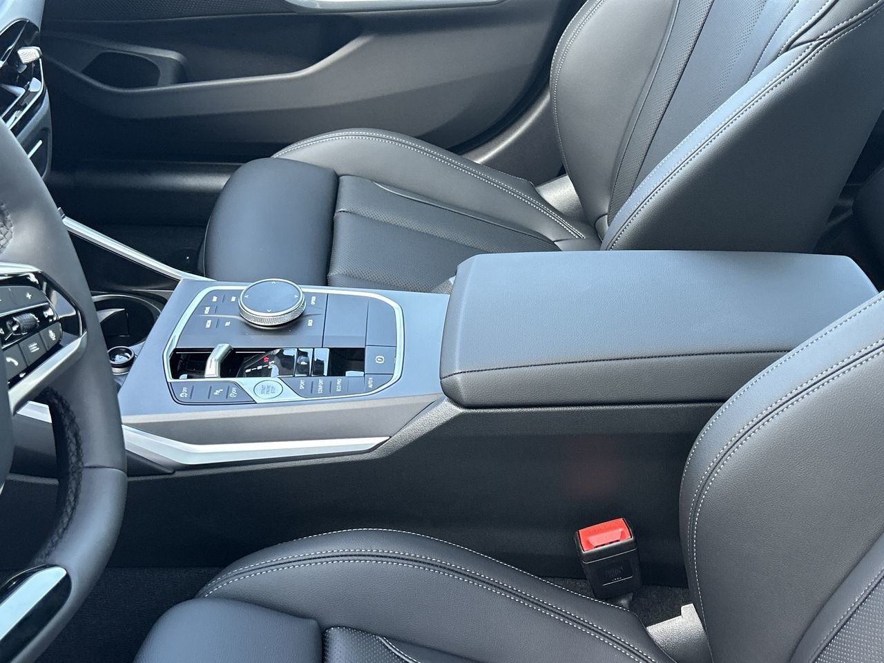2025 BMW 3 Series Sedan 330i xDrive Sedan, 多伦多, 全款车