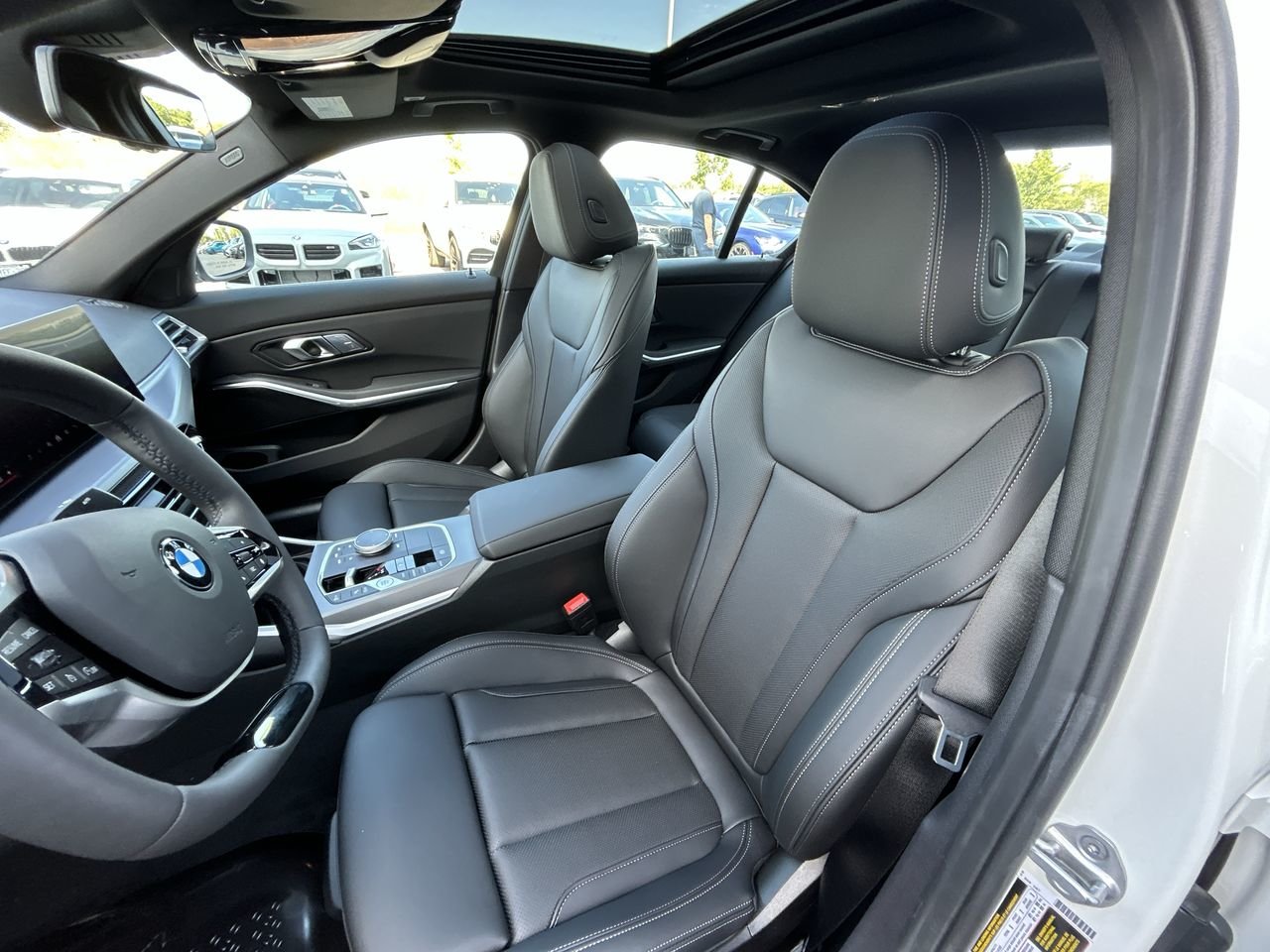 2025 BMW 3 Series Sedan 330i xDrive Sedan, 多伦多, 全款车