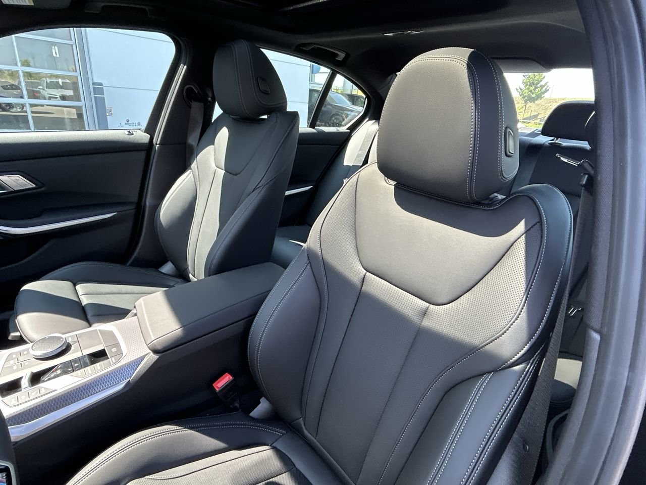 2025 BMW 3 Series Sedan 330i xDrive Sedan, Toronto, Cash