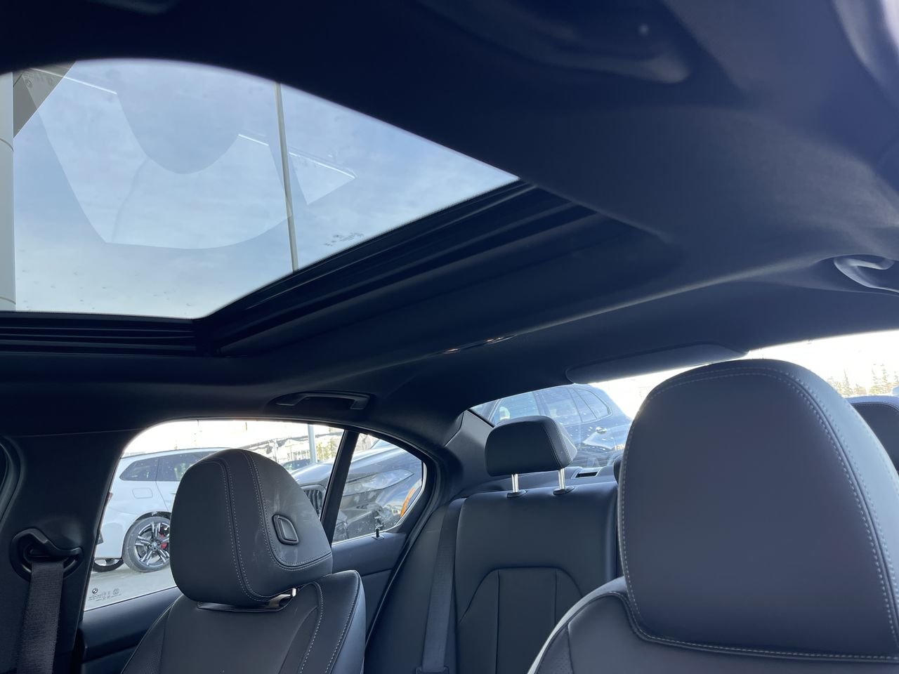 2026 BMW 3 Series 330i xDrive M Sport Edition, Toronto, Cash