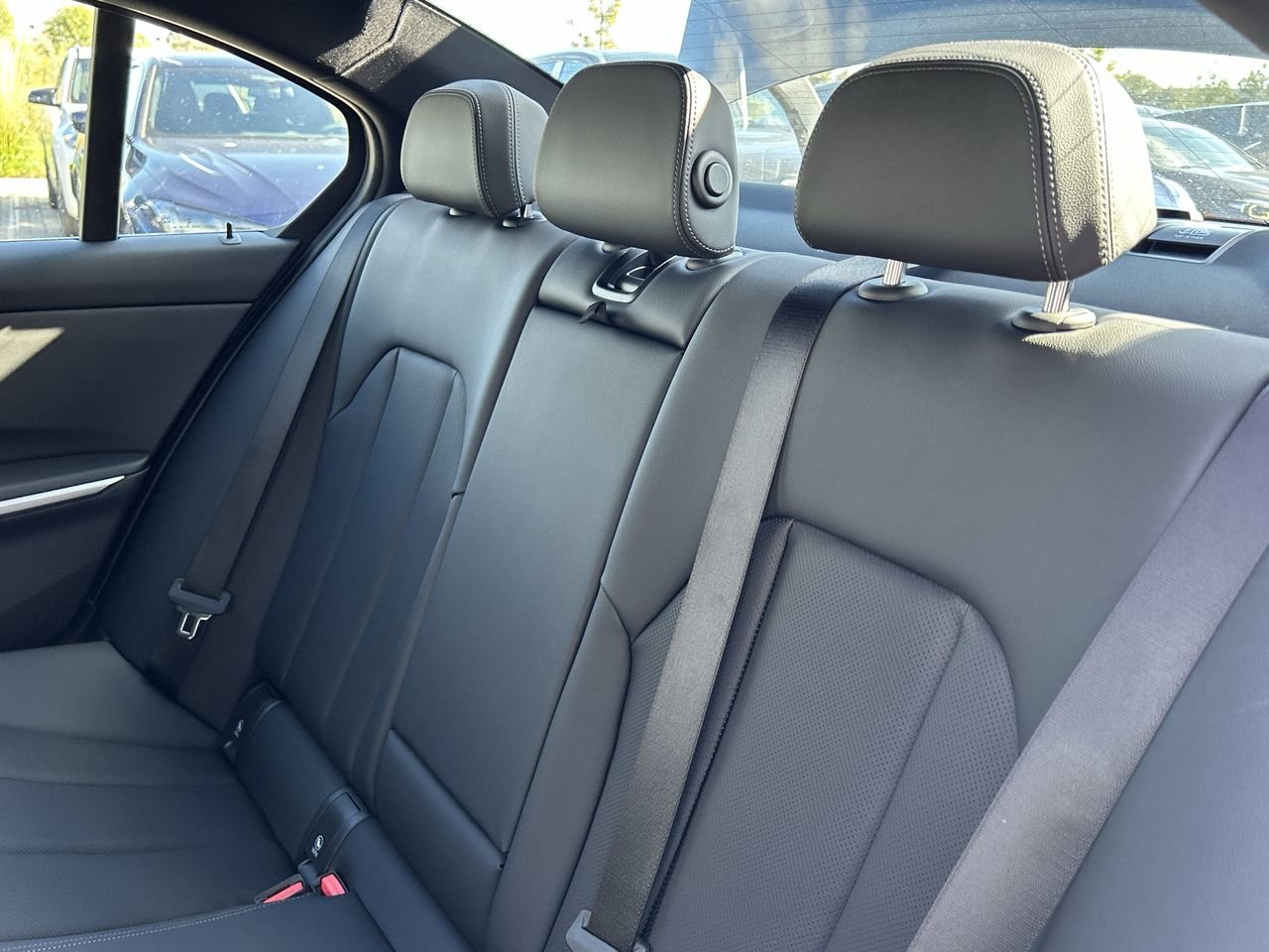 2026 BMW 3 Series 330i xDrive M Sport Edition, 多伦多, 全款车