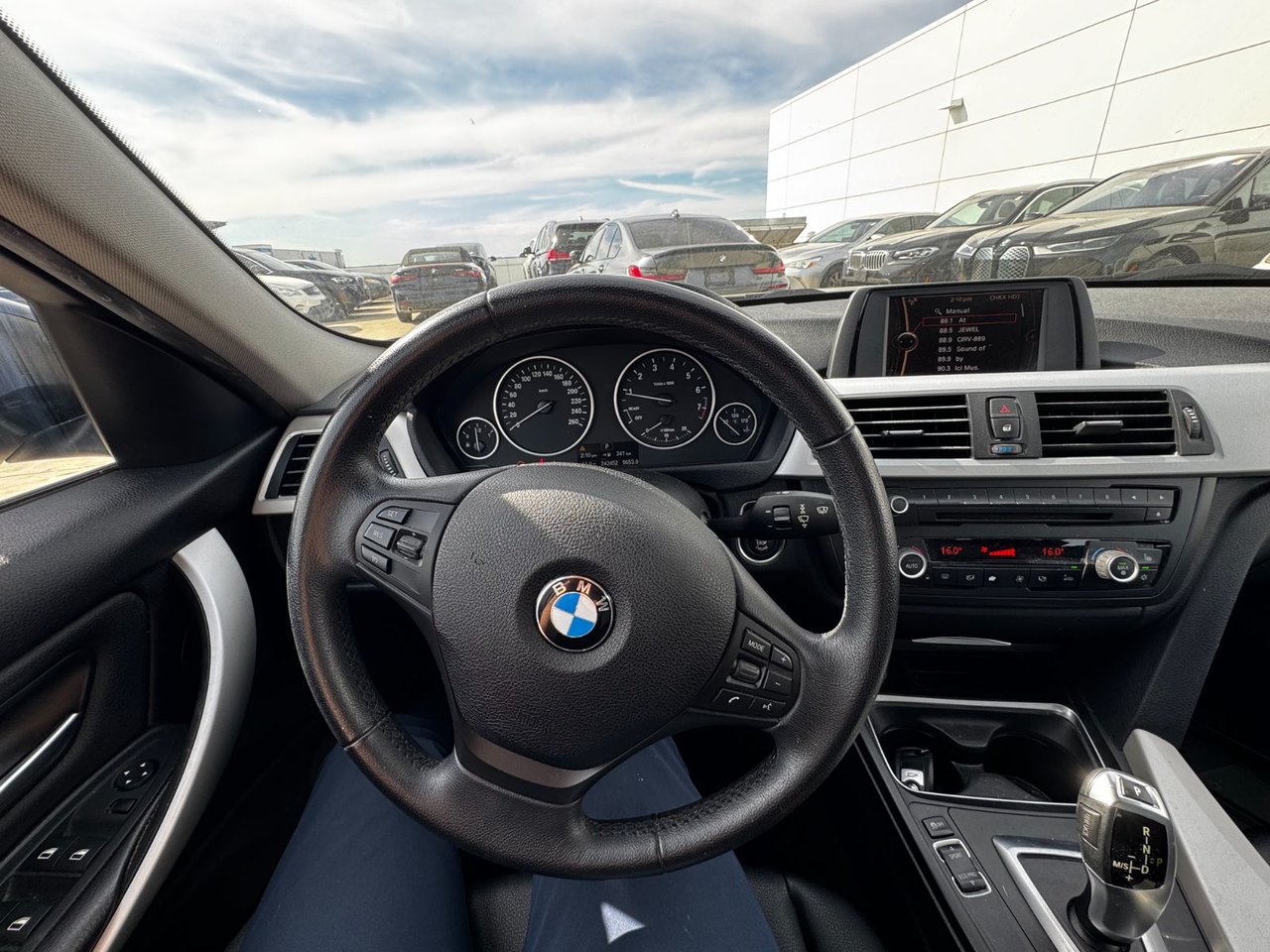 2012 BMW 320i Sedan, Toronto, Cash