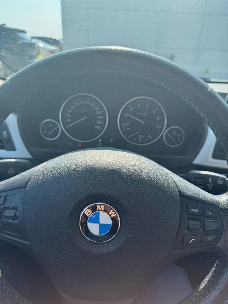 2016 BMW 320i XDrive Sedan, Toronto, Cash