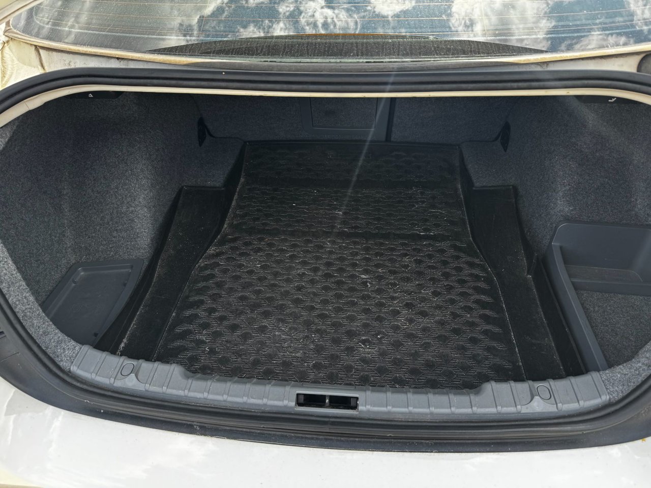 2009 BMW 328i Sedan, Toronto, Cash