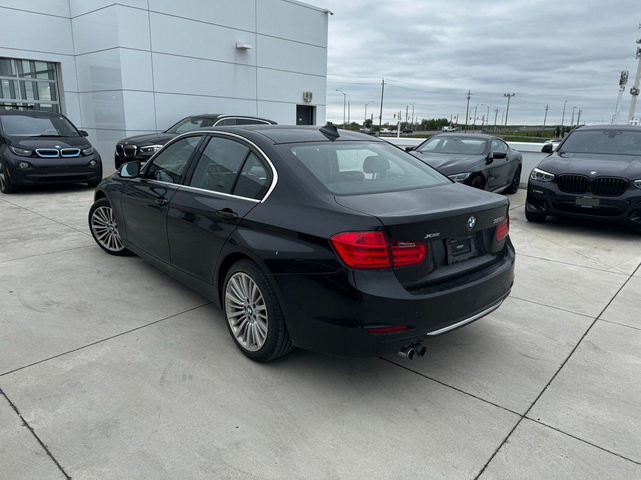2013 BMW 328i XDrive Sedan Luxury Line, Toronto, Cash