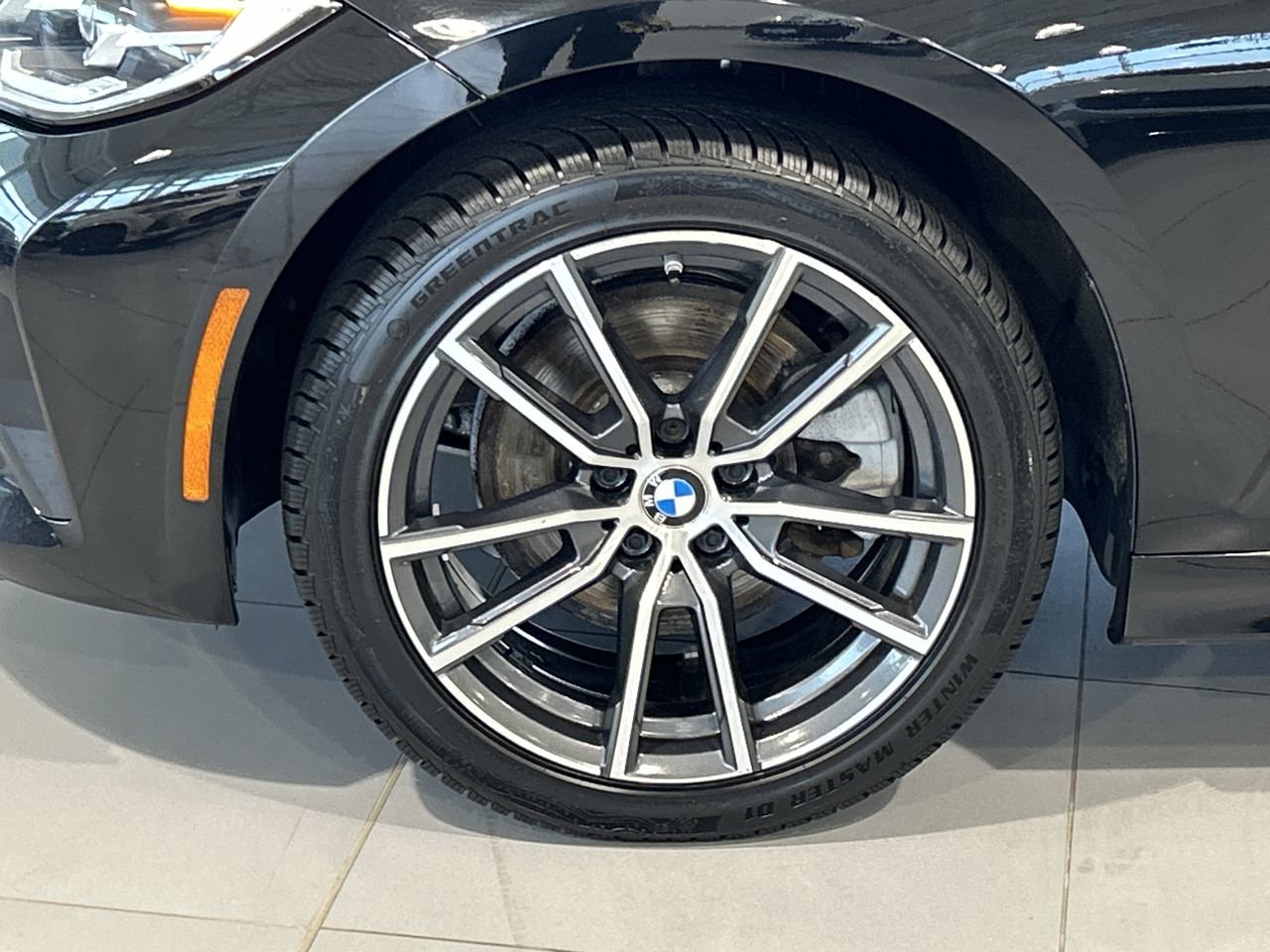2021 BMW 330i XDrive Sedan (5R79) | Essential Package, Toronto, Cash