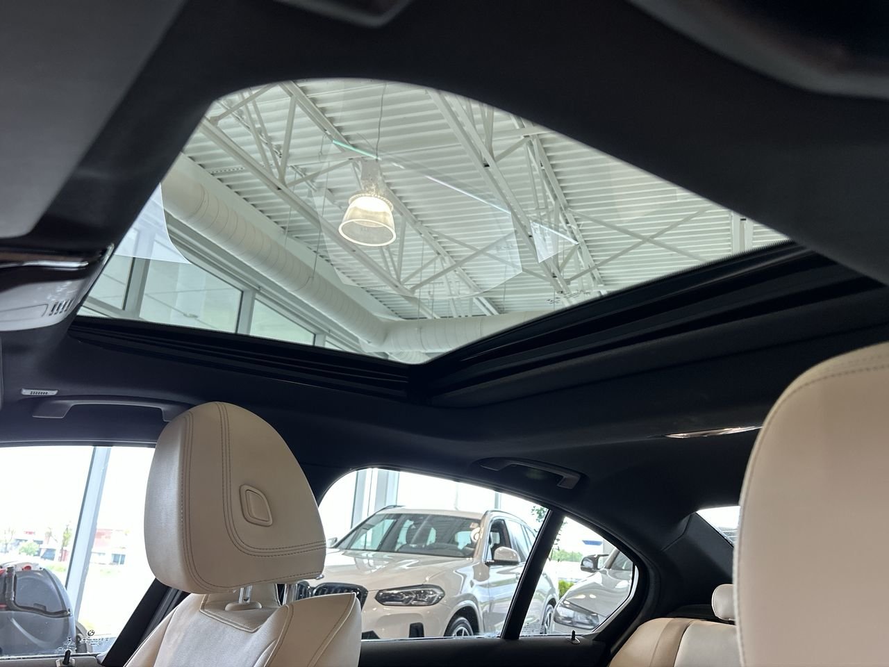 2021 BMW 330i XDrive Sedan (5R79) | Enhanced PKG | M Sport PKG, Toronto, Cash