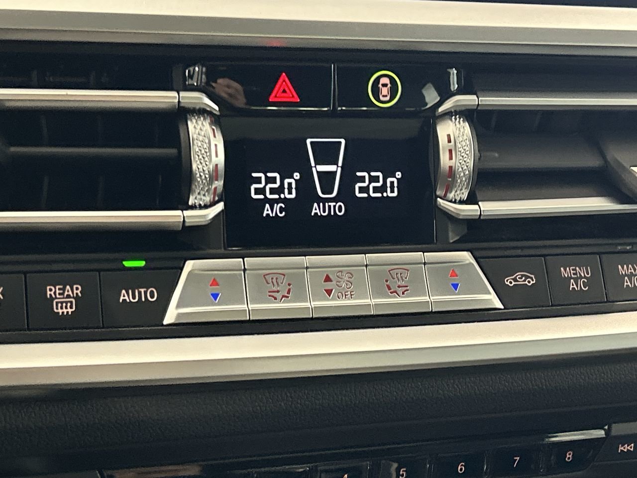 2021 BMW 330i XDrive Sedan (5R79) | Enhanced PKG, Toronto, Cash