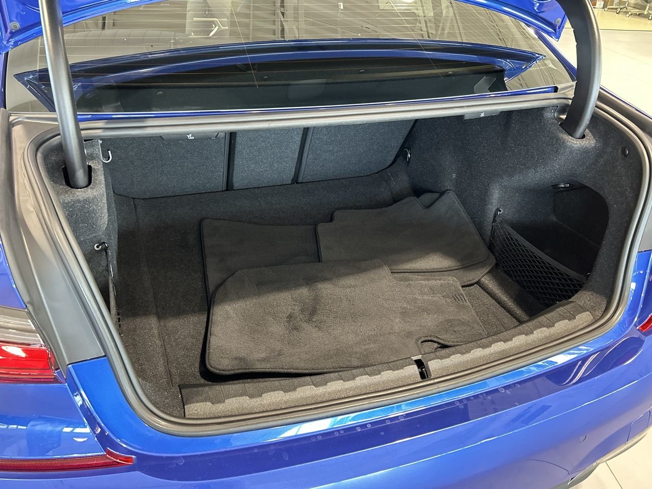 2021 BMW 330i XDrive Sedan (5R79) | Enhanced PKG | M Sport PKG, Toronto, Cash