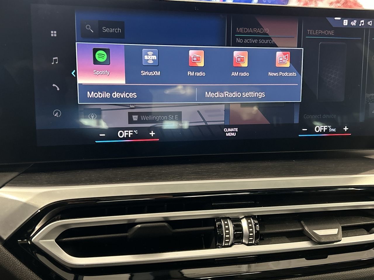 2023 BMW 330i XDrive Sedan | Premium Essential Package, Toronto, Cash