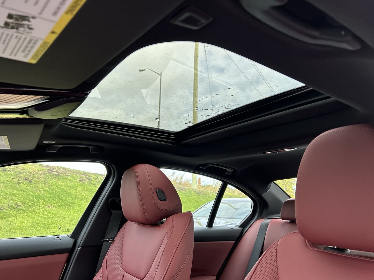 2026 BMW 3 Series 330i xDrive Sedan, Toronto, Cash