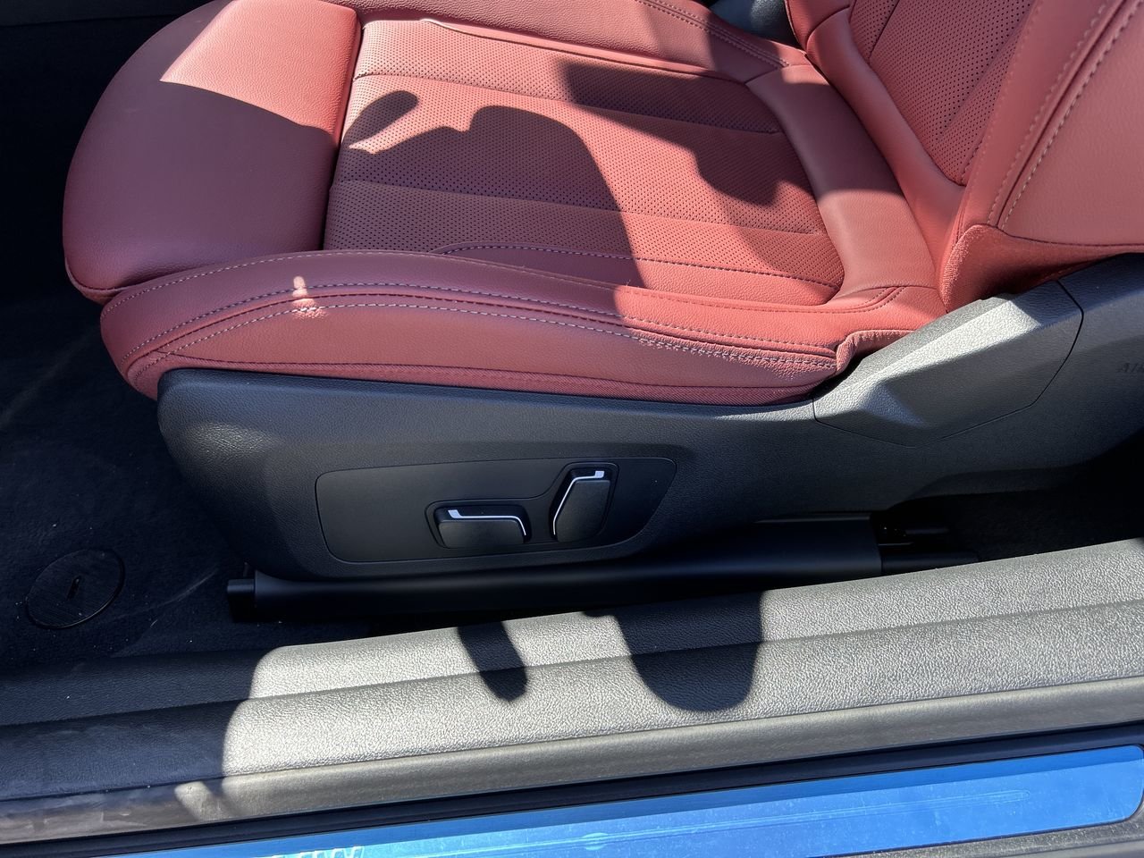 2026 BMW 4 Series Cabriolet 430i xDrive, Toronto, Cash