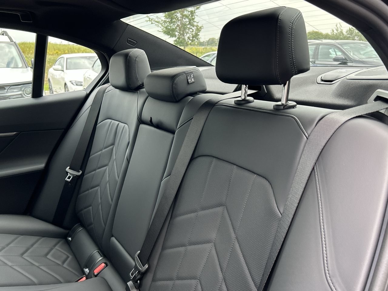 2026 BMW 5 Series Sedan PHEV 550e xDrive, Toronto, Cash