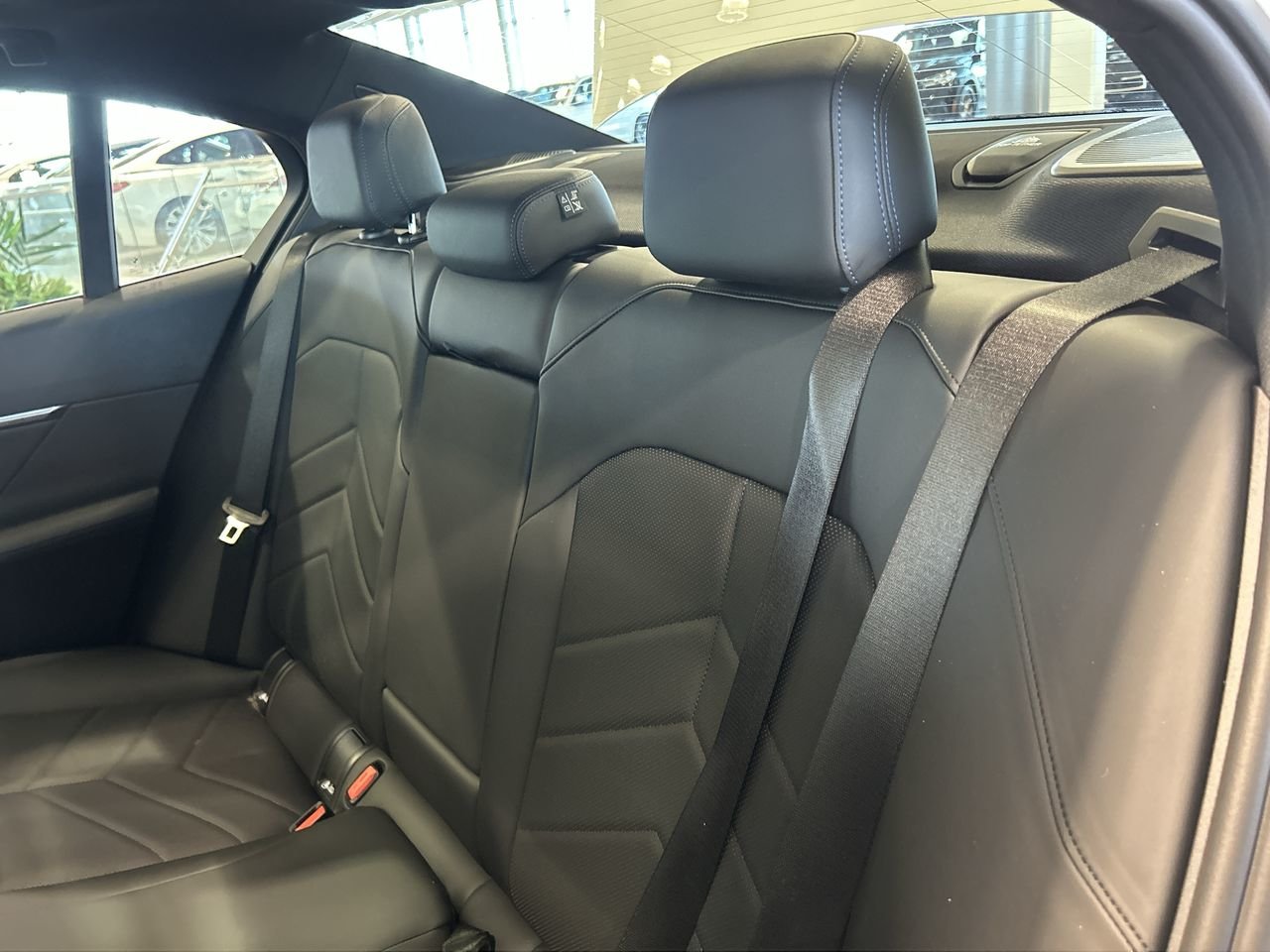 2026 BMW 530i xDrive Sedan | Essential PKG | M Sport PKG, 多伦多, 全款车