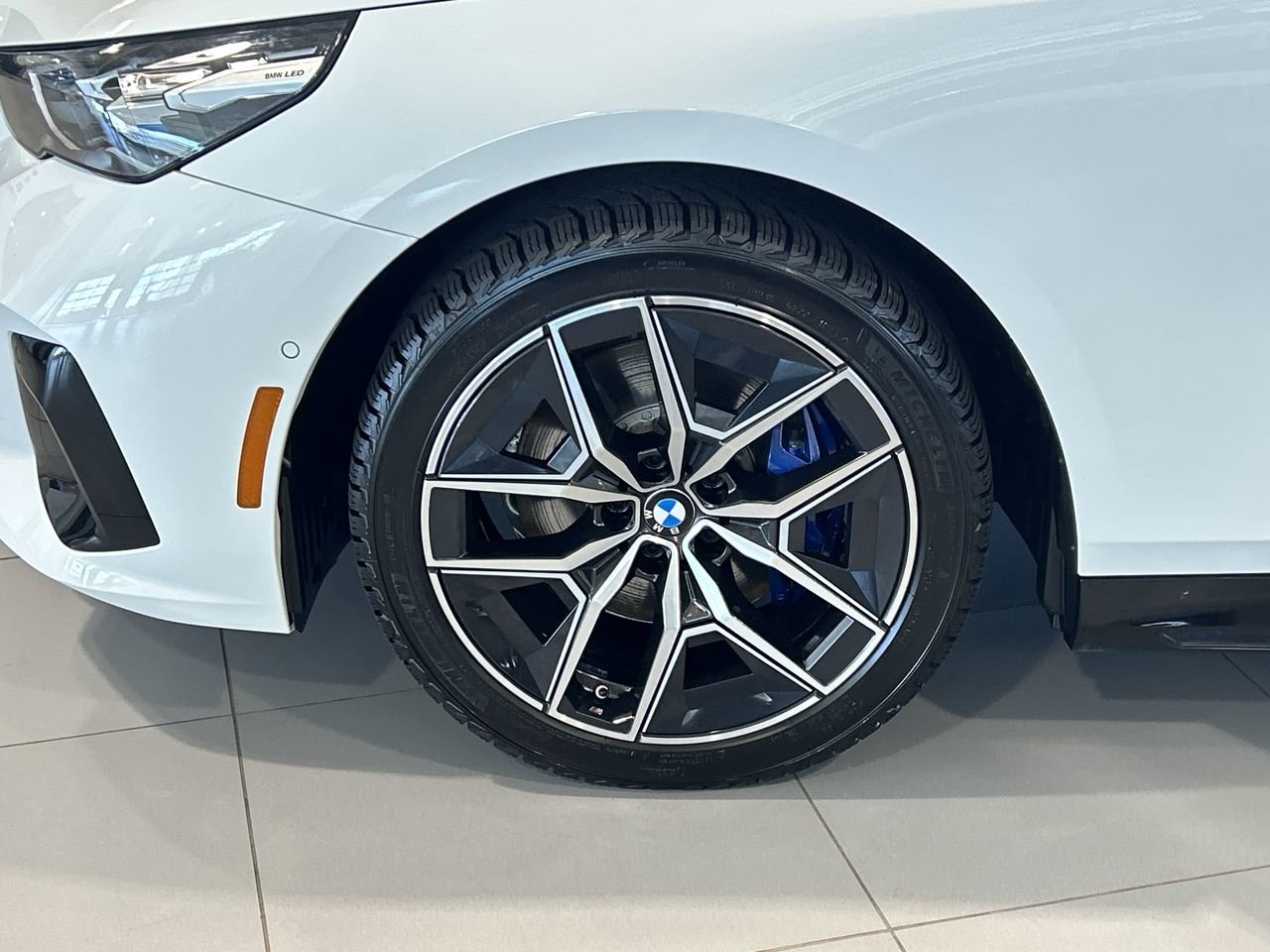 2026 BMW 530i xDrive Sedan | Essential PKG | M Sport PKG, 多伦多, 全款车