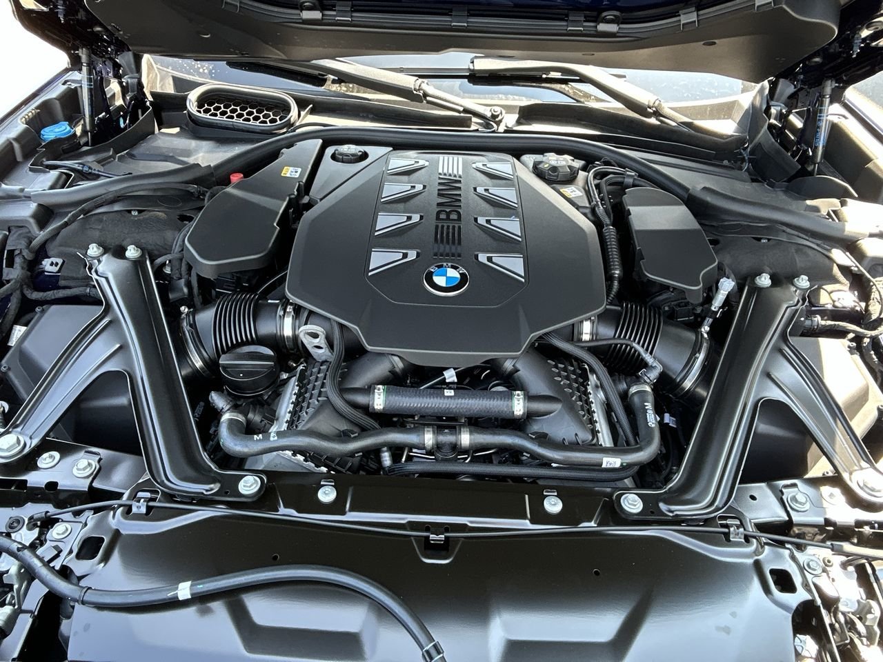 2026 BMW 7 Series Sedan 760i xDrive, 多伦多, 全款车