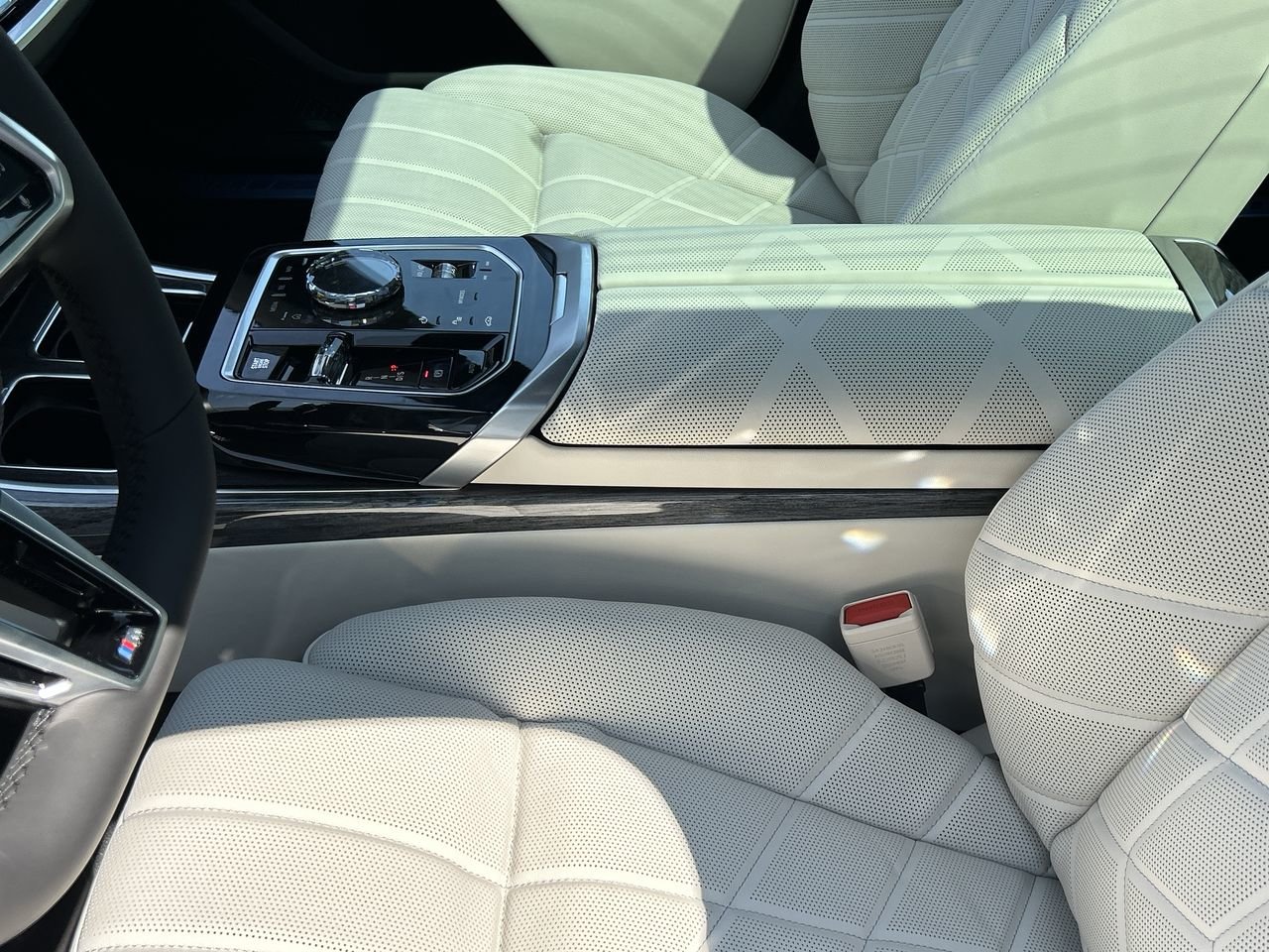 2026 BMW 7 Series Sedan 760i xDrive, 多伦多, 全款车