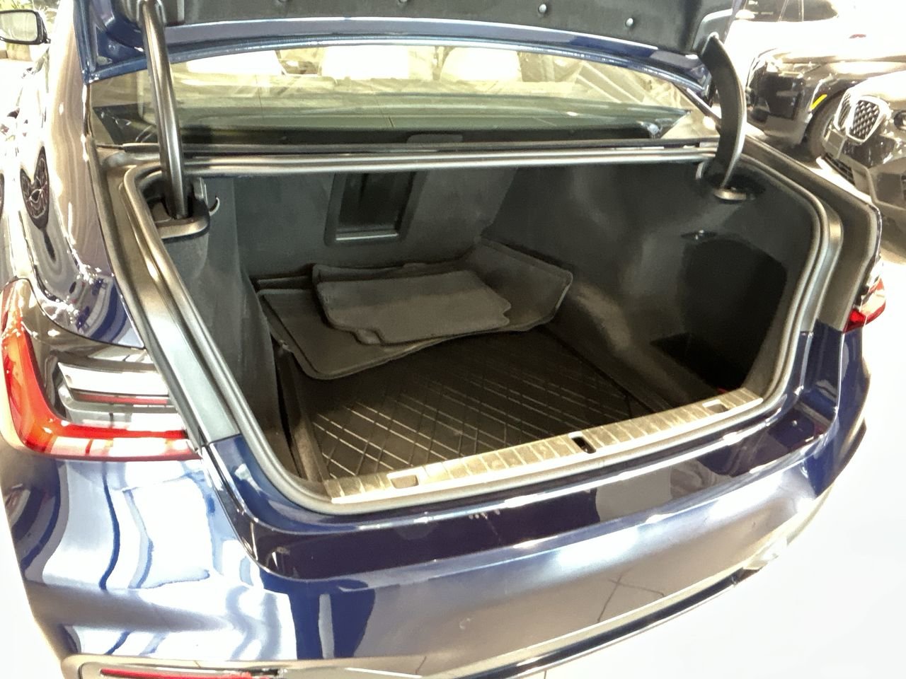 2022 BMW 750I XDrive Sedan | Premium PKG | M Sport PKG, Toronto, Cash