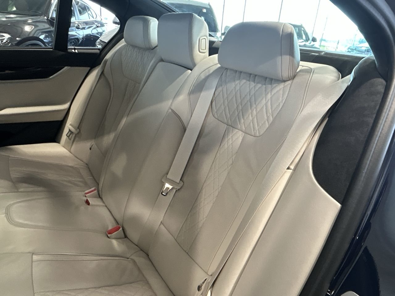 2022 BMW 750I XDrive Sedan | Premium PKG | M Sport PKG, Toronto, Cash