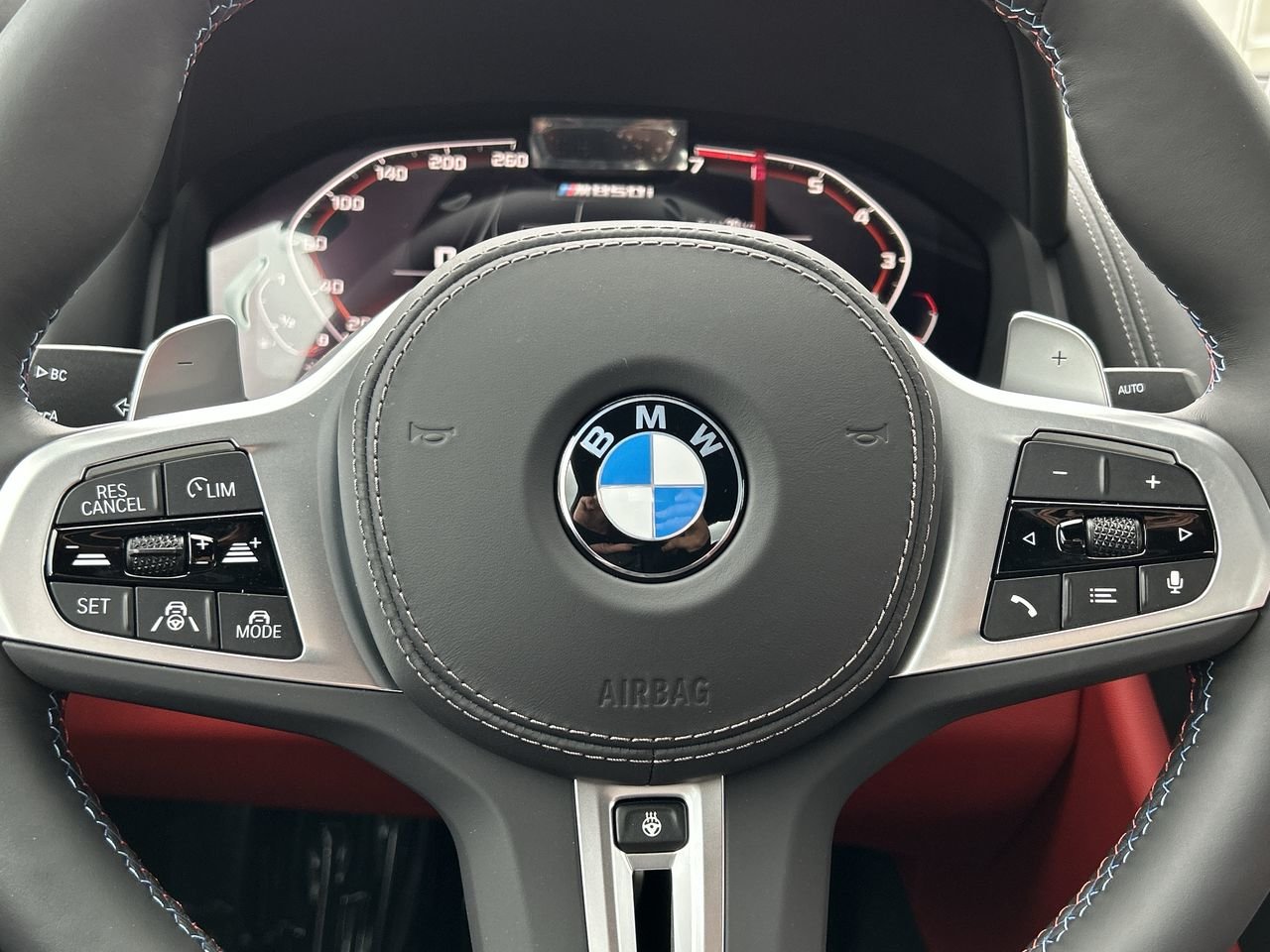 2024 BMW 8 Series Coupé M850i xDrive, Toronto, Cash
