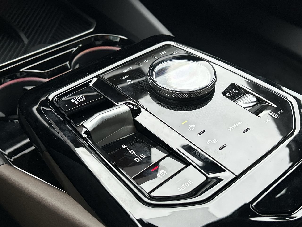 2025 BMW I5 I5 xDrive40, Toronto, Cash