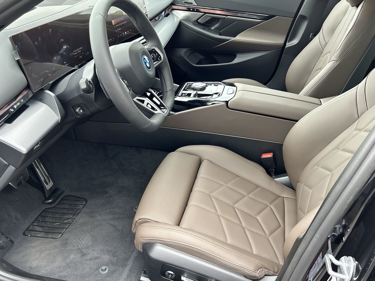 2025 BMW I5 I5 xDrive40, Toronto, Cash