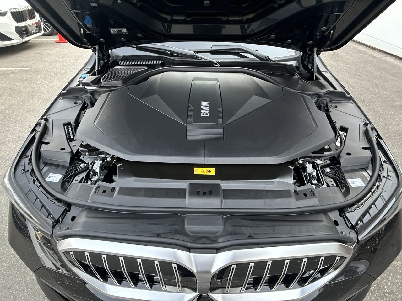 2025 BMW I5 I5 xDrive40, Toronto, Cash