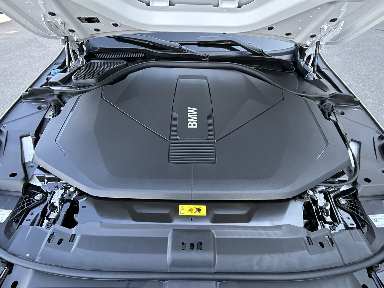 2026 BMW I5 XDrive40, Toronto, Cash