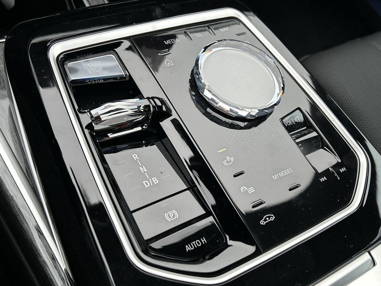 2024 BMW I7 M70 xDrive, Toronto, Cash