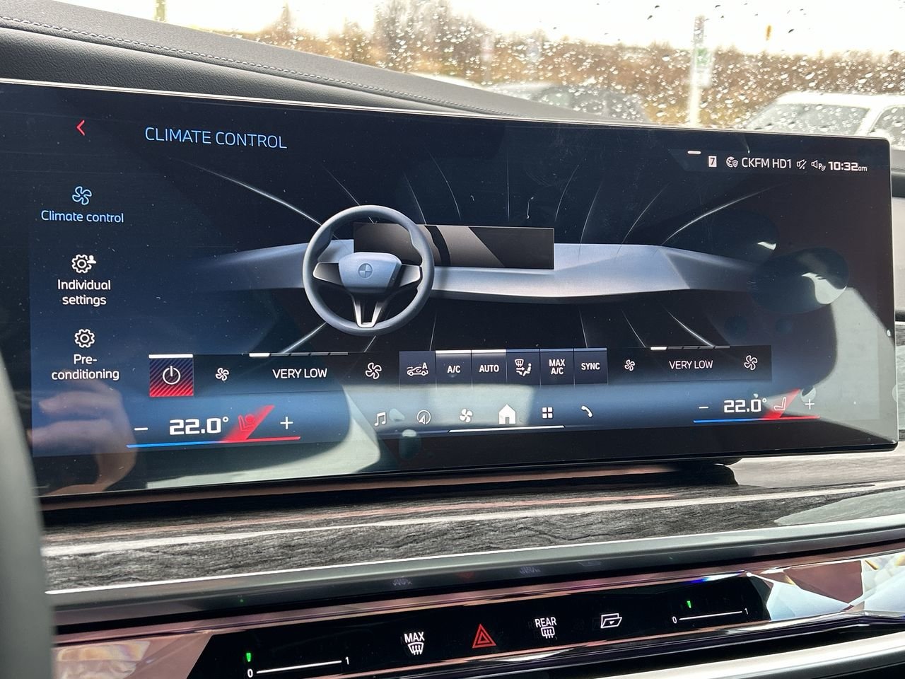 2024 BMW I7 M70 xDrive, Toronto, Cash