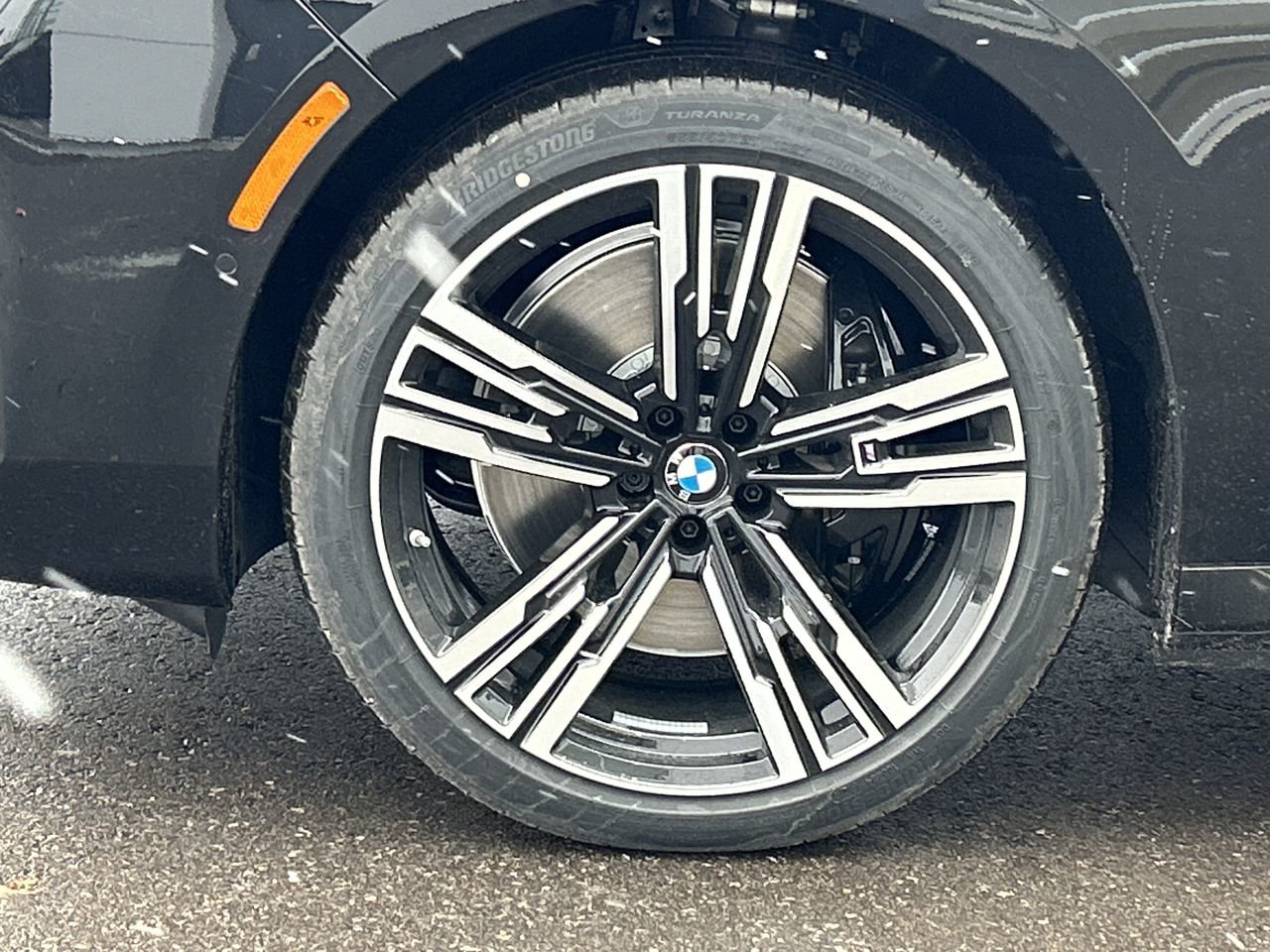 2024 BMW I7 M70 xDrive, Toronto, Cash