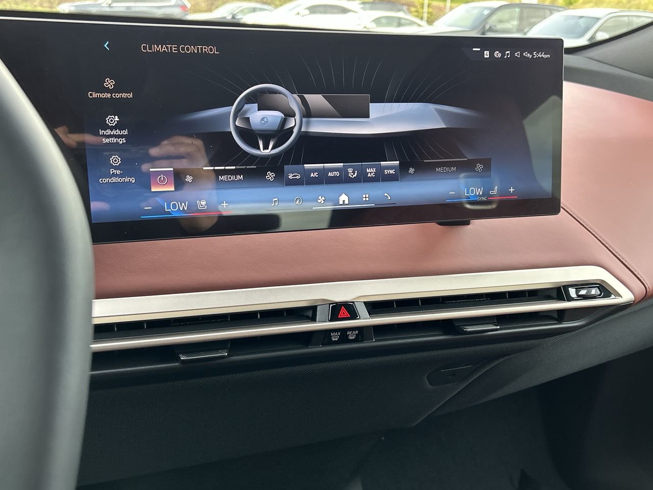 2024 BMW iX xDrive50, 多伦多, 全款车