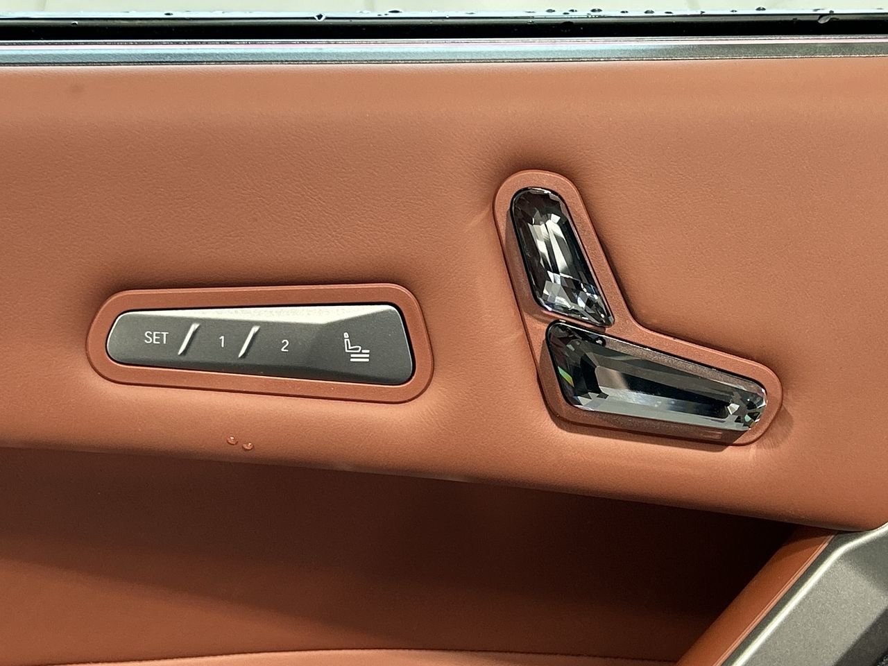 2026 BMW IX XDrive60, Toronto, Cash